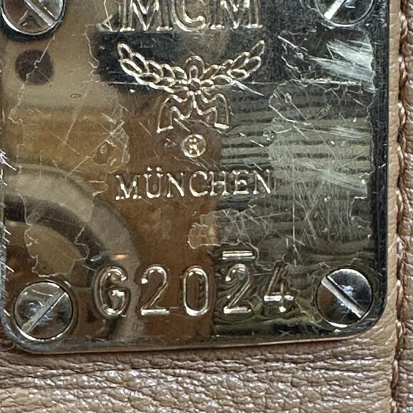 MCM Reversible Liz Vicetos Tote Bag - Picture 9 of 12